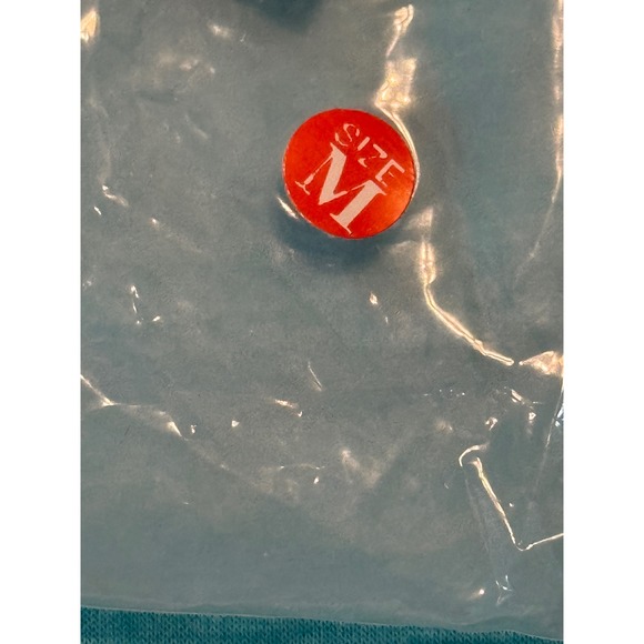 Turquoise Sleeveless Tank Top Women's Size M Curved Hem Casual Everyday - Picture 2 of 2